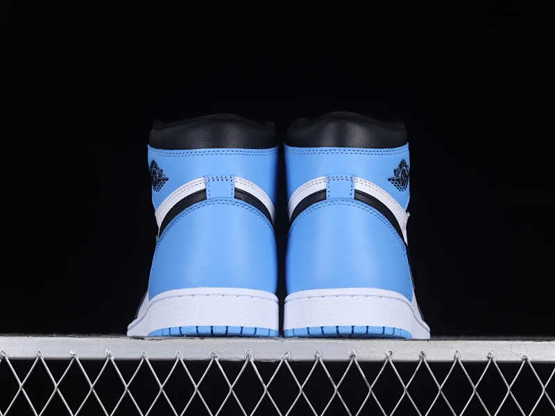 All categories Air Jordan Jordan series basketball shoes Air Jordan 1 High pure original version Air Jordan 1 High OG "UNC Toe" AJ1 Joe 1 black and blue toe DZ5485-400